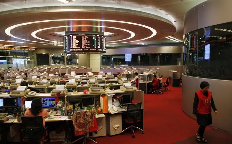 Bolsas de Hong Kong e Taiwan encerram em alta, com principais mercados da Ásia fechados