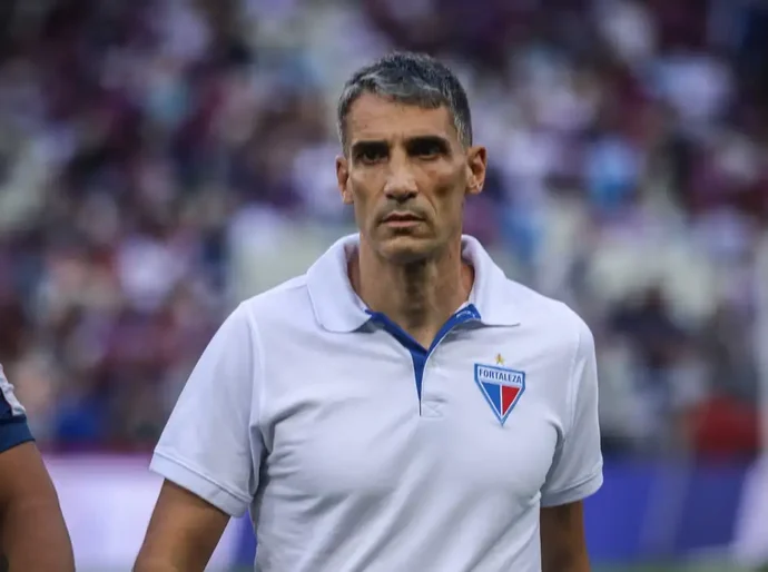 Fortaleza demite técnico Juan Pablo Vojvoda após 4 temporadas