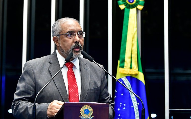 Redução de preço do combustível melhora economia e a vida das pessoas, diz Paim