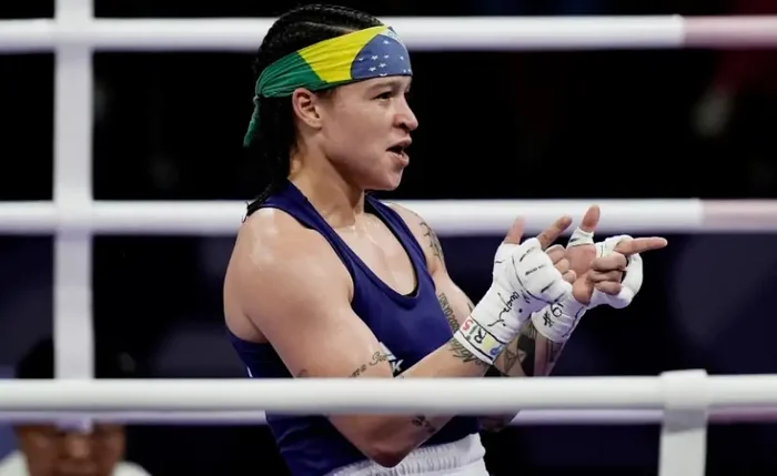 Baiana é a atual campeã mundial pela Federação Internacional de Boxe