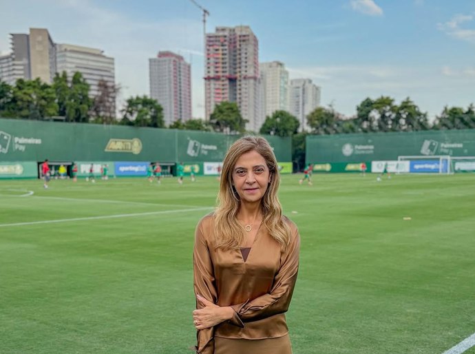Elas mudam o jogo: o poder feminino que transforma o futebol global