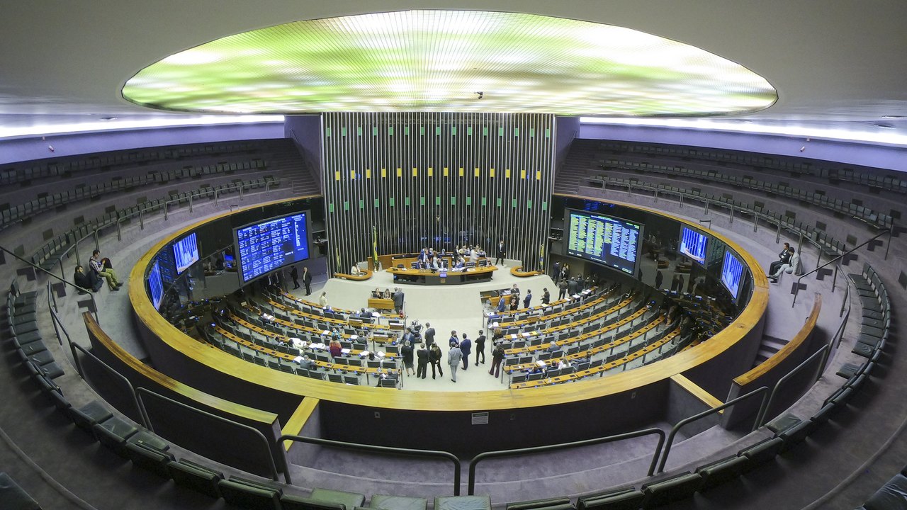 Câmara diz ao STF que não há irregularidades em indicações de emendas