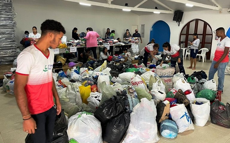 Prefeitura de Penedo centraliza ponto para doações aos desabrigados pelas chuvas