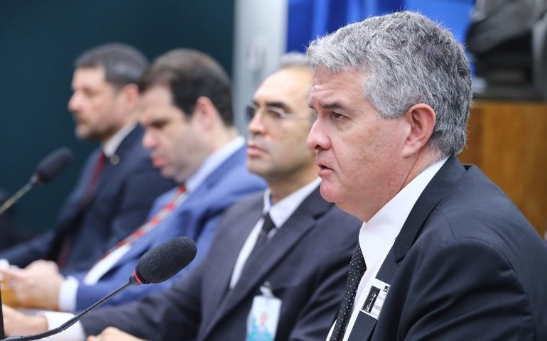 Banco Central espera concluir regulação do mercado de criptomoedas até meados de 2024