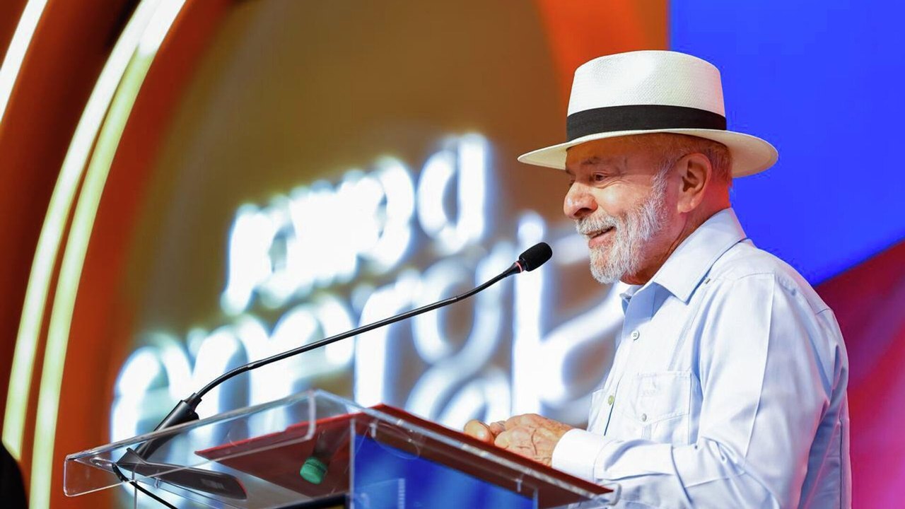 Lula inicia radioterapia após retirada de carcinoma basocelular na cabeça, diz hospital