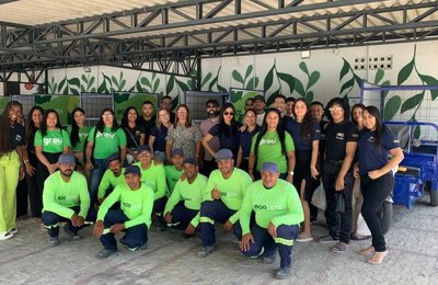 Alunos de curso profissionalizante conhecem Ecoponto Dique Estrada