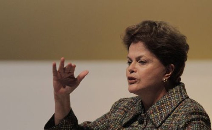 Dilma se queixa, PT recua e agora já fala em ‘rediscutir’ CPI