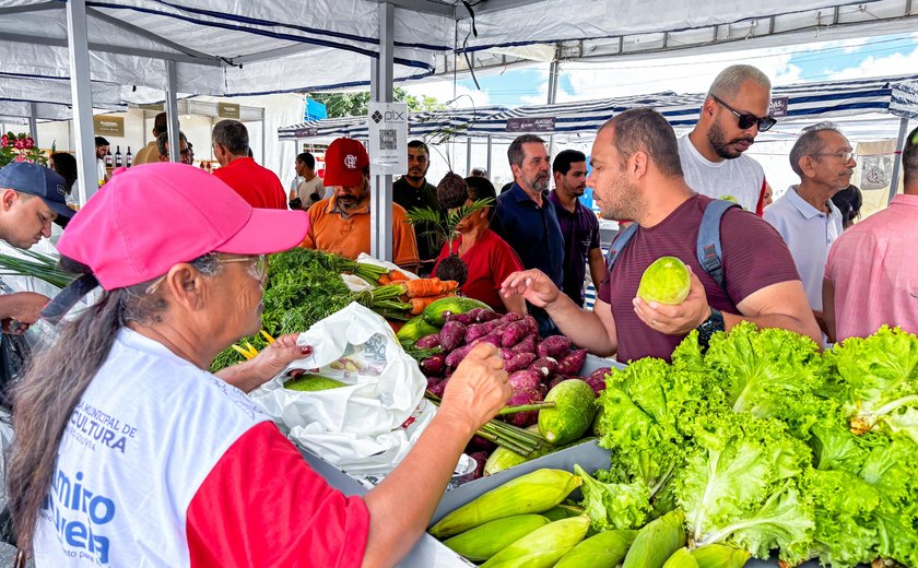 Feira da Agricultura Familiar mostra força do Alto Sertão na produção de riquezas