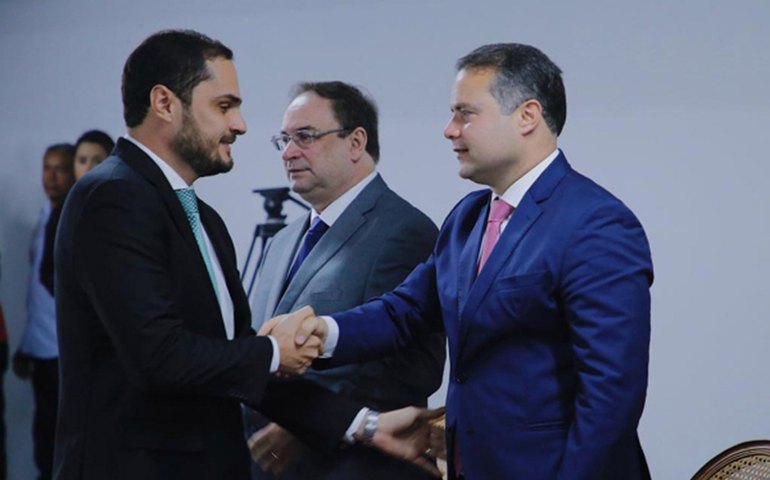 Planejamento, apoio à Atenção Básica e entrega de novos equipamentos são prioridades, diz Alexandre Ayres