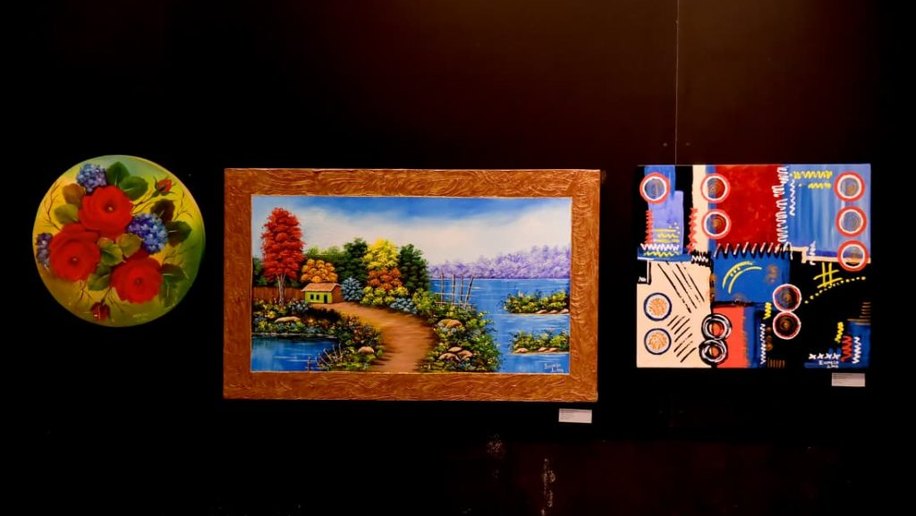 Museu Zezito Guedes recebe exposição “Entre cores e flores”