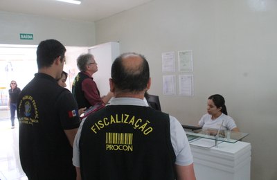 Procon Arapiraca e Conselho Regional de Farmácia realizam operação de fiscalização 
