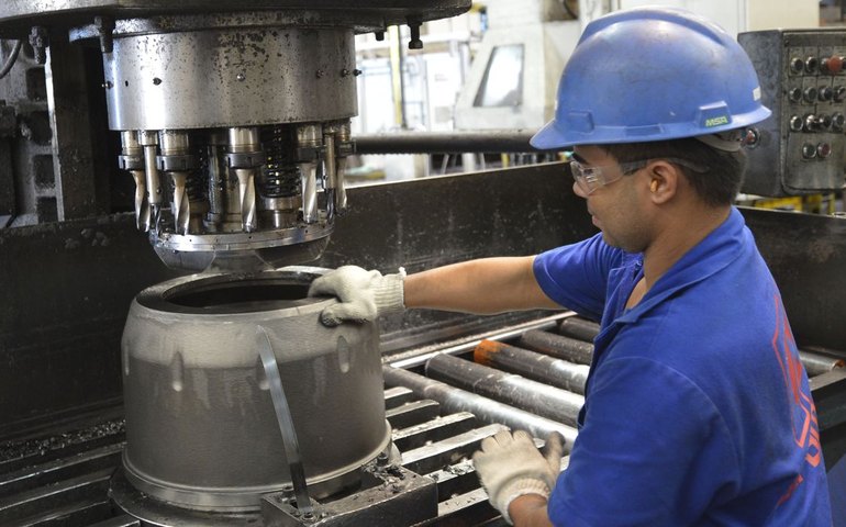 Empresários do segmento de máquinas e equipamentos são os mais confiantes da indústria