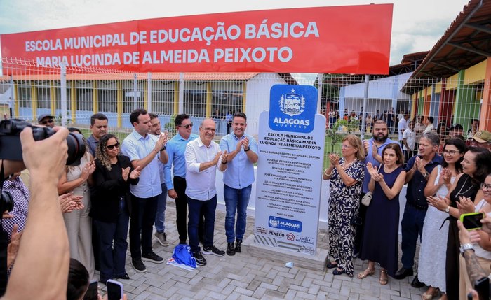 Semana começa com inaugurações em Penedo