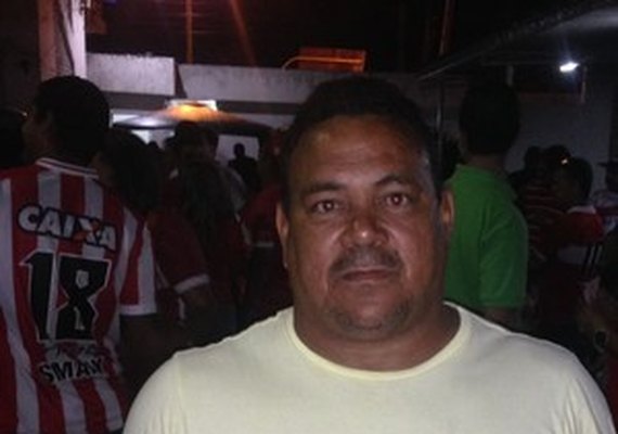 Ex-atacante Mimi relembra passagem pelo CRB e confia no acesso à Série A