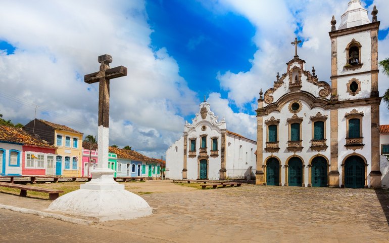 Marechal festeja Proclamação da República com inauguração de Cisp e Pró-Estrada