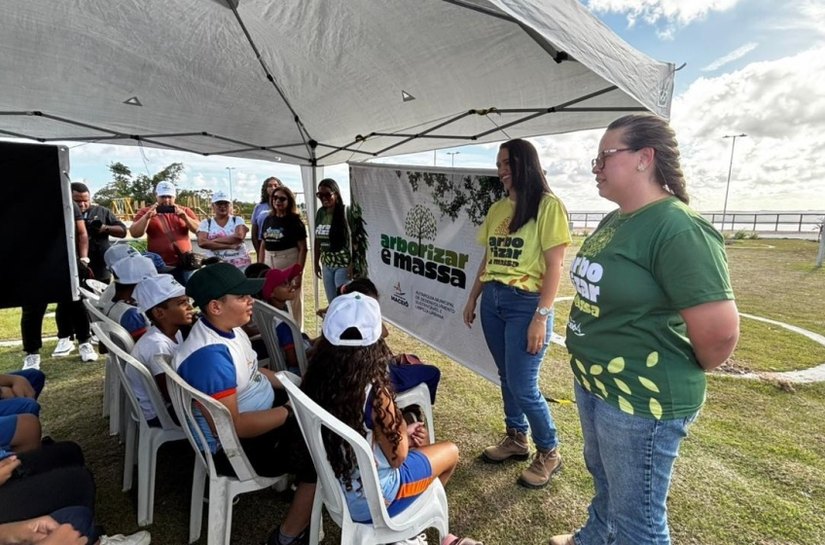 Prefeitura de Maceió realiza plantio de 20 árvores no Mirante da Santa Amélia