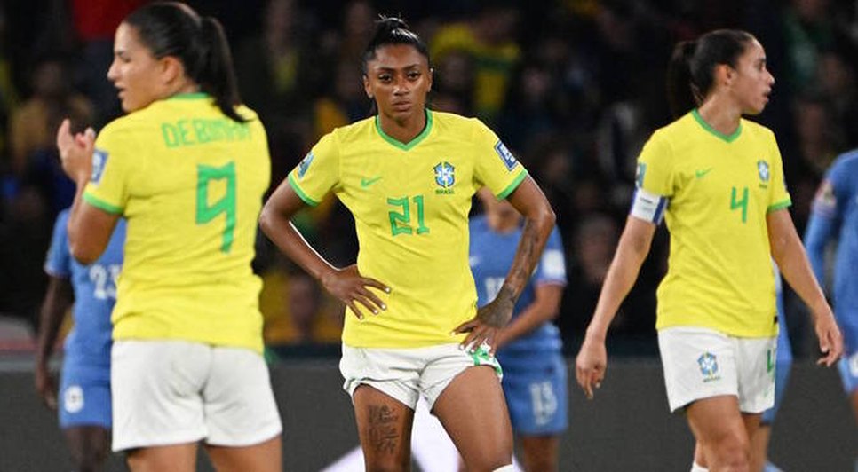 Copa do Mundo Feminina: França marca no fim, vence jogo e amplia tabu contra Brasil