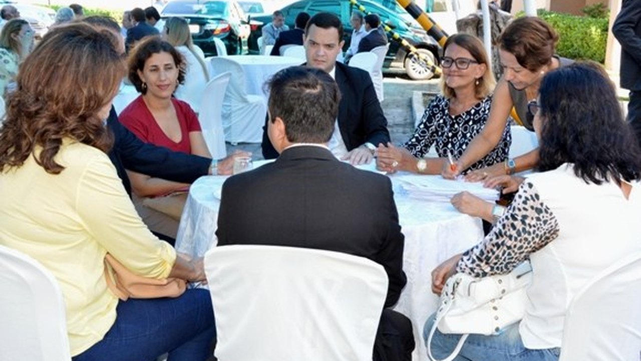 Sesau e Almagis discutem parceria para atendimento aos cadeirantes em Alagoas