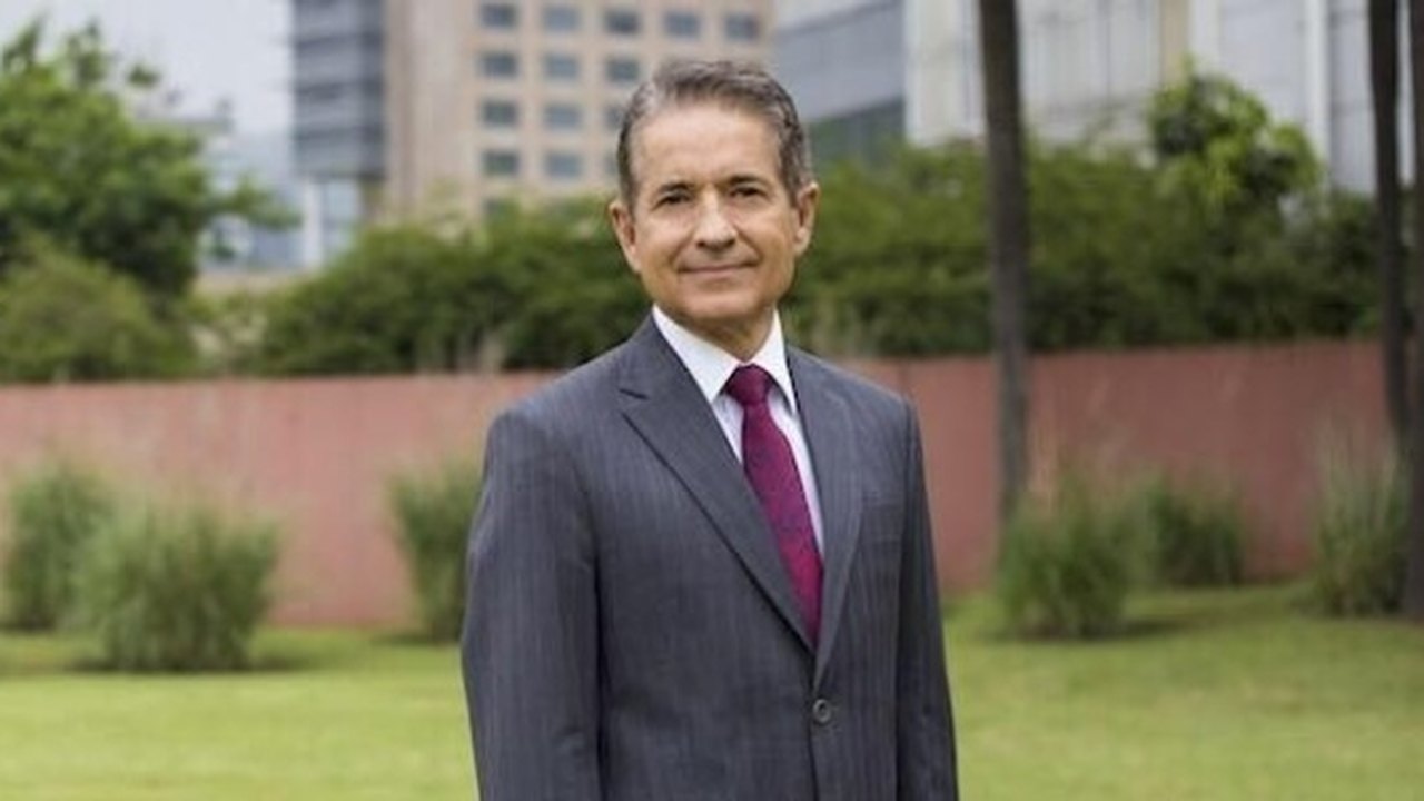 Após 43 anos, Carlos Tramontina deixa a Rede Globo