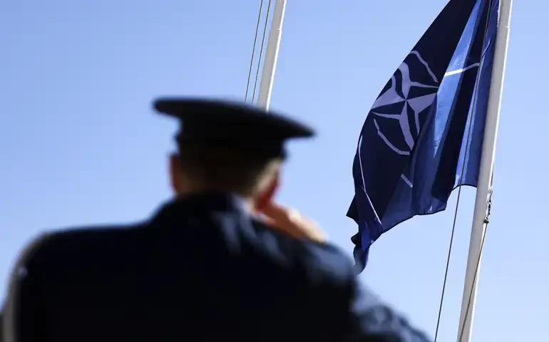 Otan amplia vigilância após violações de espaço aéreo, mas tenta evitar escalada com Rússia