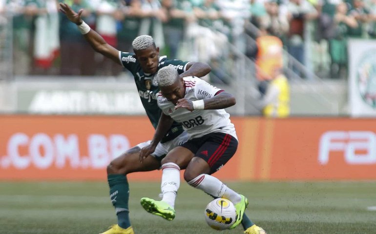 Palmeiras empata com Flamengo reserva, mas tem 8 pontos de vantagem na liderança