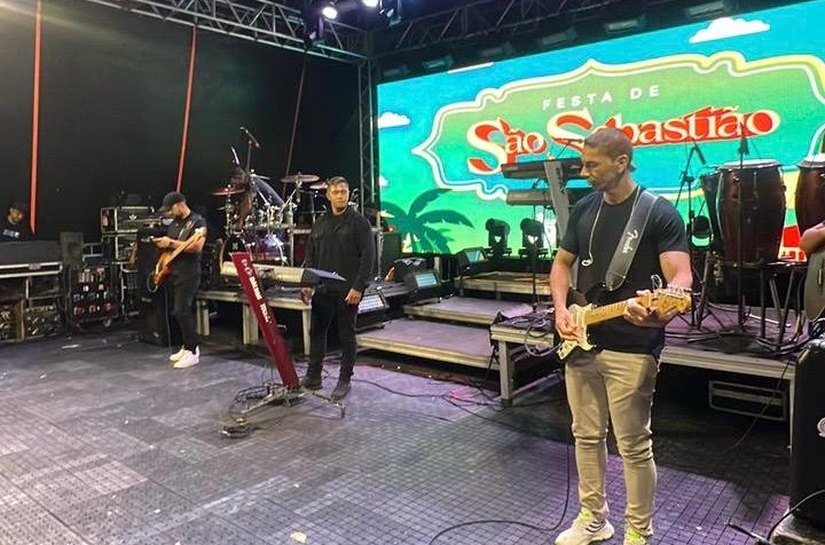 Milhares de pessoas lotam Limoeiro de Anadia em noite de shows em homenagem a São Sebastião