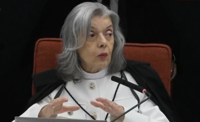 Ministra Cármen Lucia