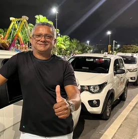 Taxistas celebram corridas em alta nos festejos juninos em Maceió