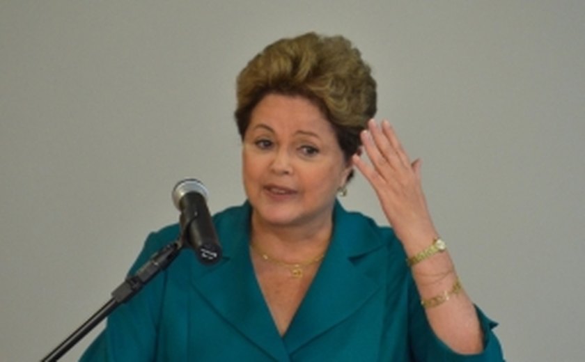 Dilma propõe pacto para barrar o impeachment e diz que Temer e Cunha são &#8220;sócios no golpe&#8221;