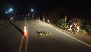 Motorista morre após perder controle do carro e sair da pista em Umbaúba