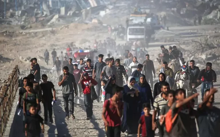 Cerca de 500 mil palestinos já voltaram para Cidade de Gaza