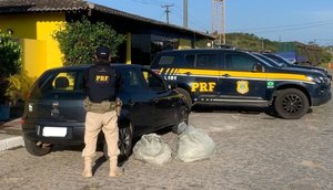 Motorista e duas passageiras são presos com mercadoria furtada em Nossa Senhora do Socorro / Foto: Foto: PF/SE