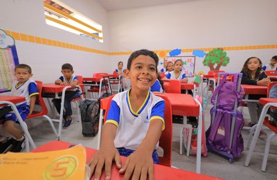  Prefeito Luciano autoriza construção de moderna creche para 400 crianças no Canaã
