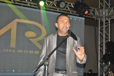 DSC_0004-(Copy).jpg