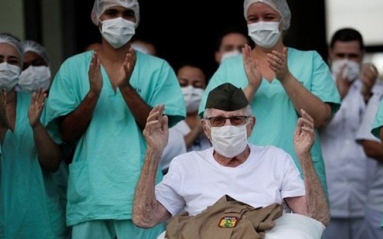 Mais de 166 mil pessoas curadas da Covid-19