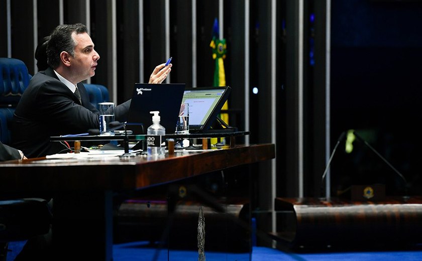 Pacheco anuncia sessão para debater dívidas dos municípios e desoneração