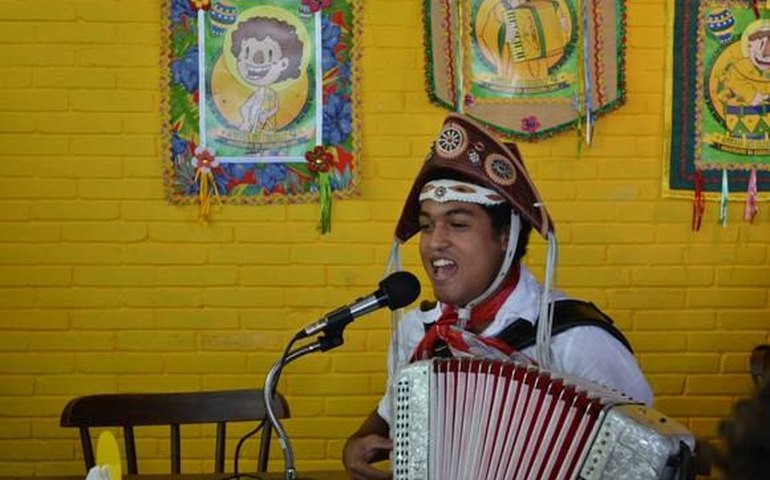 Sanfoneiros alagoanos são atração no IZP no São João desta 2ª feira