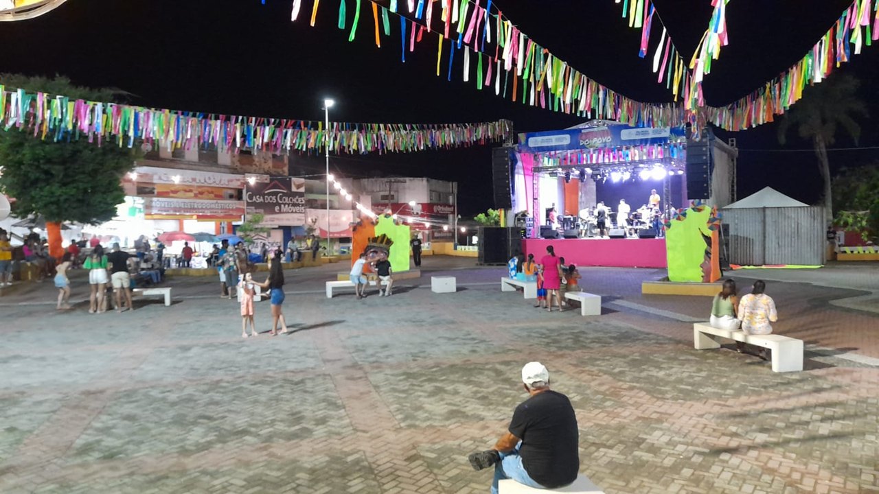 Descontentamento em Palmeira: carnaval sem brilho, esvaziado e salários de contratados atrasados