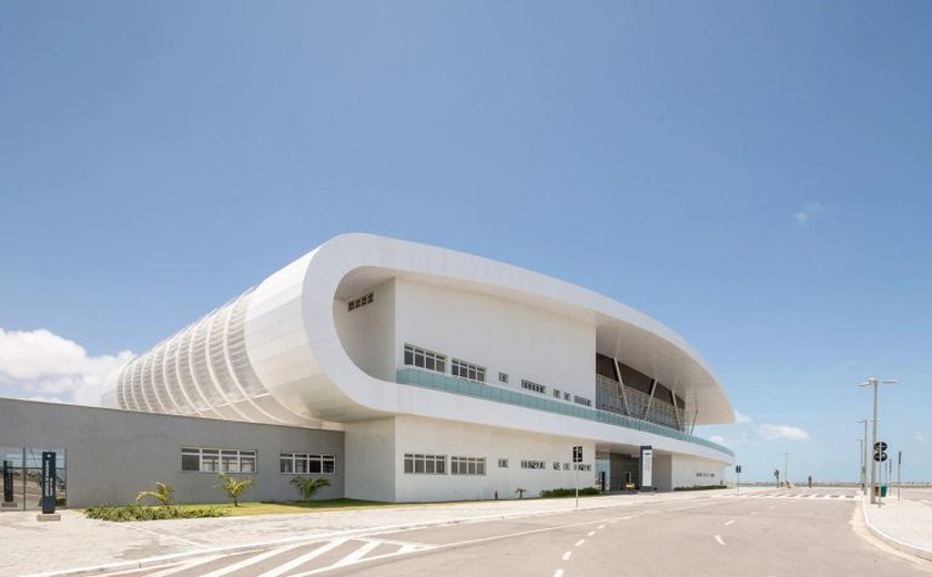 Lei dá o nome do cantor Belchior ao Terminal Marítimo de Fortaleza