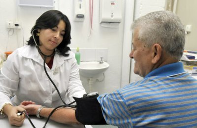 Médicos pelo Brasil: confira lista dos municípios homologados para participar do programa 