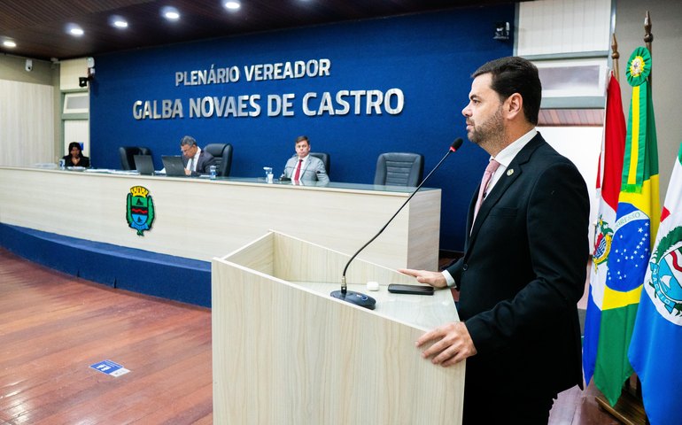 'Rei Pelé está abandonado e o prejuízo é grande', destaca Chico Filho durante sessão na Câmara