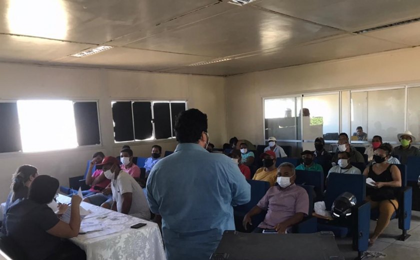 Prefeitura de Branquinha realiza cadastro de agricultores que receberão kits de irrigação para fruticultura