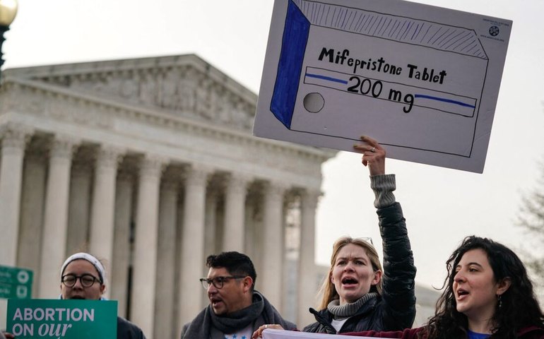 Lei que restringe acesso ao aborto somente até a sexta semana entra em vigor na Flórida