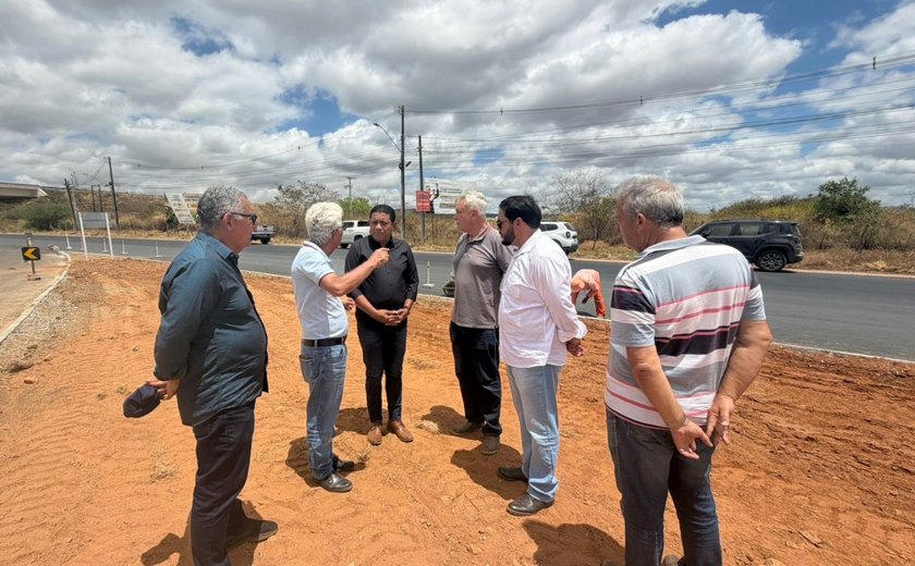 Gestores do Estado inspecionam obras na duplicação Palmeira-Arapiraca