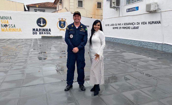 Aninha Monteiro a grande dama do colunismo social de Alagoas e do Brasil recebe merecida homenagem da Marinha do Brasil