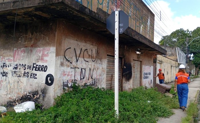 População pode denunciar imóveis abandonados com risco de colapso ligando para 199