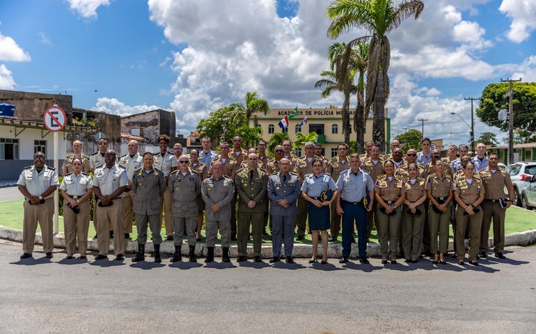 Polícia Militar inicia turma 2026 do Curso de Aperfeiçoamento de Oficiais