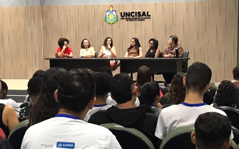  Semudh celebra Dia da Mulher Negra Latino-Americana e Caribenha com debate sobre saúde e educação antirracista 
