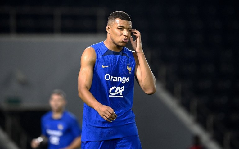 França é modesta em vitória sobre Macedônia no retorno de Kanté e com Mbappé sendo o destaque