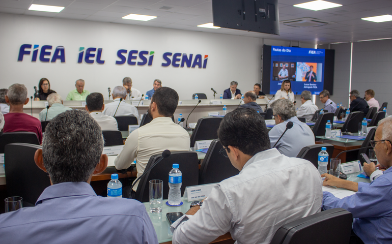 Juceal apresenta evolução do ambiente de negócios para setor produtivo de Alagoas na Fiea